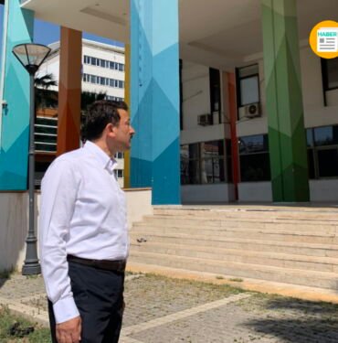 Hamza Dağ, Tunç Soyer, izmir lgbt tartışması